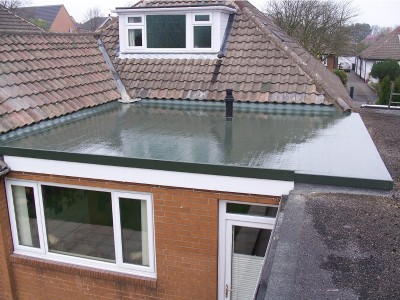 Fibreglass flat roof on a kitchen extension